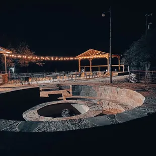 Fire pit