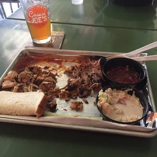 Wow this place is great!  Sampler platter and Green 19 IPA.