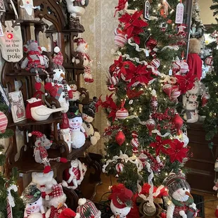 Christmas at Caswell House gorgeous trees