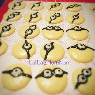 New flavor! Ba-ba- banana-ah-ah macarons