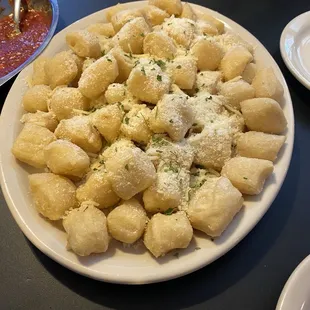 Garlic Catalanos Italian Bread Bites