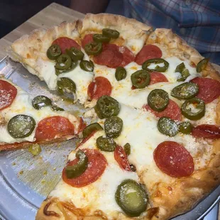 Phenomenal pizza &amp; Taylor is the BEST!