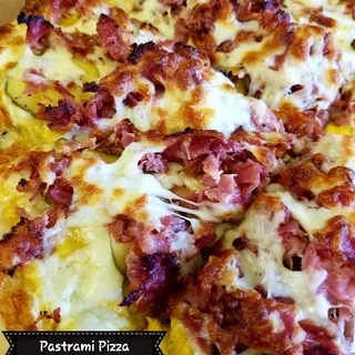 Pastrami Pizza
