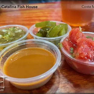 Salsa &amp; jalapeños