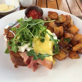 Eggs Benedict