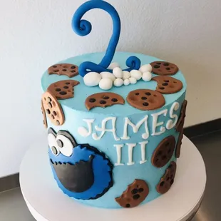 Cookie monster cake