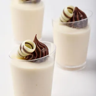 Chirimoya Mini Parfait