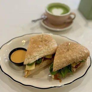 _ample_ Cito Bird Sandwich