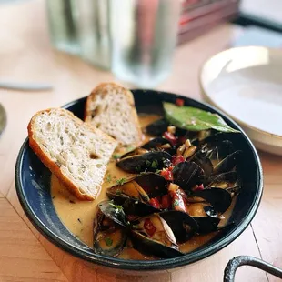 mussels, oysters, oysters and mussels, shellfish, food