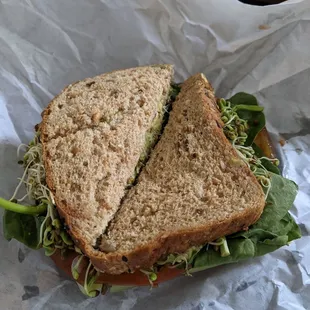 Veggie sandwich, no mayo.