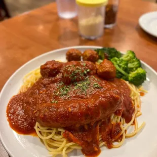 Spaghetti, Meatball &amp; Sausage Dinner