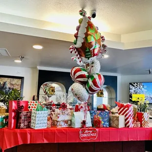 The size of the restaurant accommodated this size of our group of 32 people and there was till more room in the restaurant.