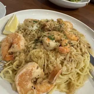 Shrimp Scampi Dinner