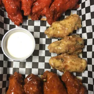 Wings Mango Habanero/ Spicy Cajun/and Garlic Parmesan