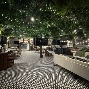 Outside covered bar area