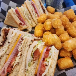 Tier club with Tots!