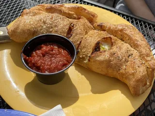 Mac's Pizza Pub