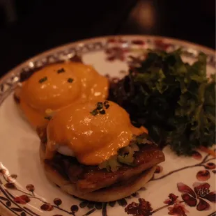 IG: @ifoodiejenn | eggs benedict