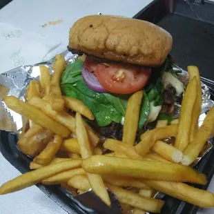 The crib Burger with fries
