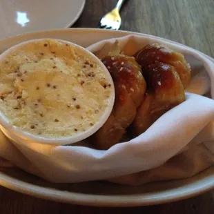 pretzels with honey mustard butter