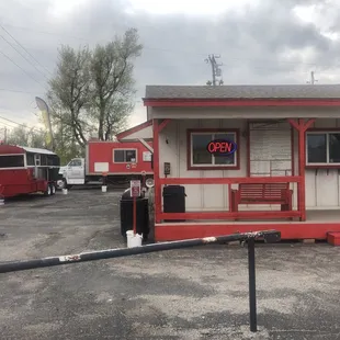 Beat bbq with drive thru.