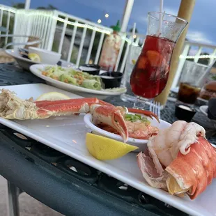 Catches Waterfront Grille