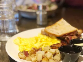 Traders Point Creamery