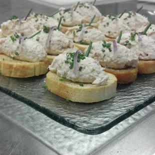 White Truffle Chicken on Baguette with Thin Shallot and Chive