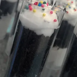Mini Cup Cake Push Pops