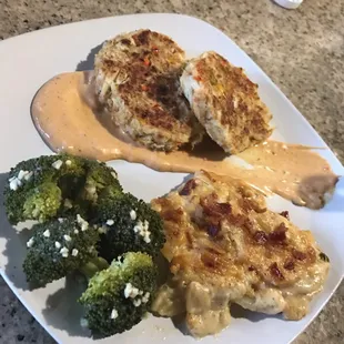 Crab cakes, garlic broccoli, scalloped potatoes
