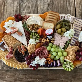 Charcuterie tray