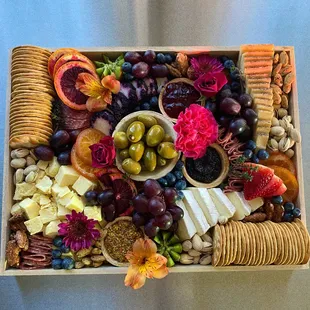 medium charcuterie board