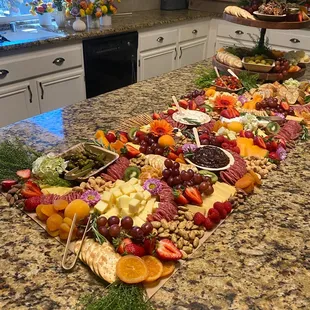 4ft grazing table with an accent prop