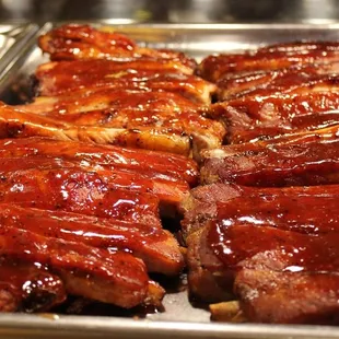 BBQ Ribs and BBQ pulled pork