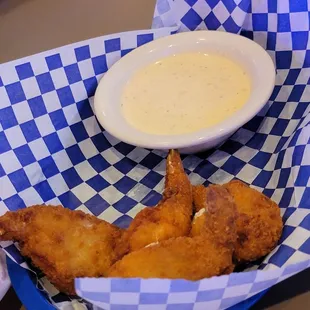 Stingrays. Shrimp stuffed with cheese and halapeno. They were ok.