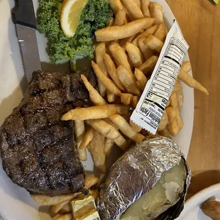 Catfish Lake Restaurant and Lounge