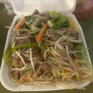 Beef chow mein