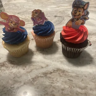 Chocolate strawberry vanilla Cupcakes