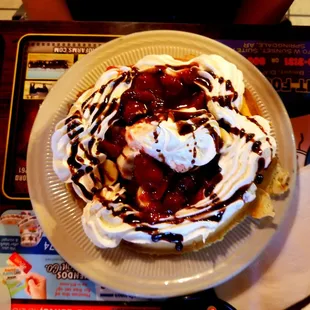 Sooo yummy!! Banana Split Waffle... Wow!