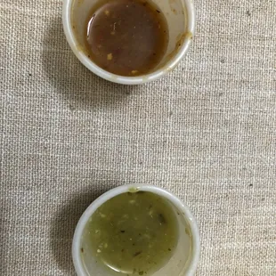 Complimentary salsa with the tostadas (rating: 0.1/5)