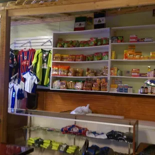 mini hondurean grocery