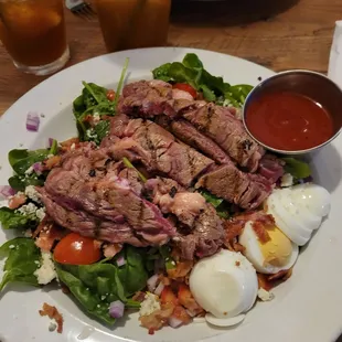 Spinach Steak salad absolutely delicious.