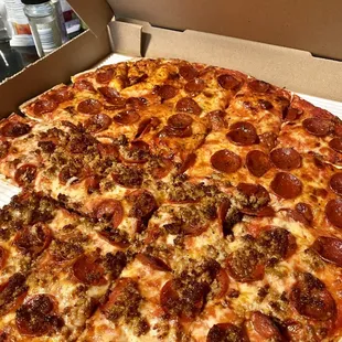 Half pep half meat pizza. Cooked perfectly.