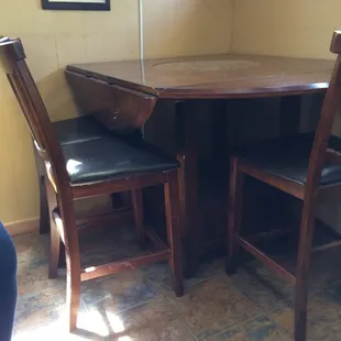 Very small eating area inside. Most orders are carry-out