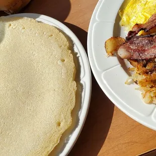 Breakfast.... pale but big pancake