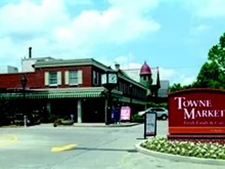 Buehler's Cafe at Towne Market