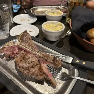 T Texas T - Bone Steak 16-oz horseradish Potatoes