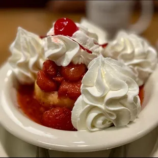 LOVE! Strawberry shortcake was amazballs get it! :)...