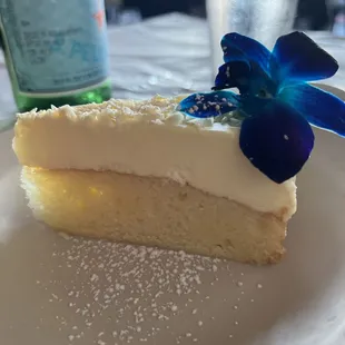 Limoncello Mascarpone Cake