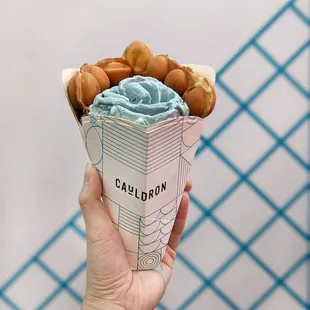 Sun Moon &amp; Stars in Bubble Cone